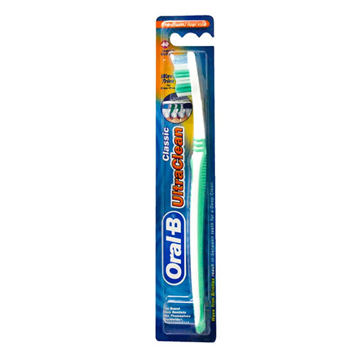 ORAL-B TOOTHBRUSH ULTRA CLEAN MEDIUM (SKU #12131)
